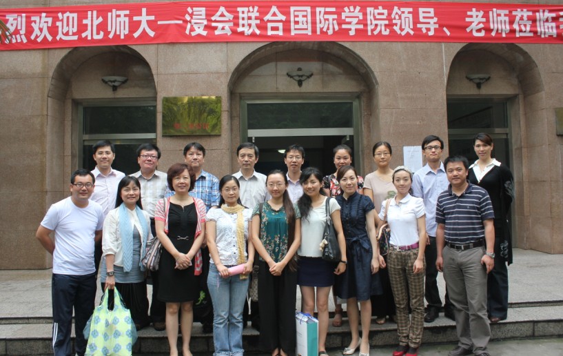2xinwen.jpg 2xinwen.jpg
